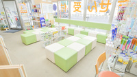 ナカジマ薬局　宮の森店の待合スペース