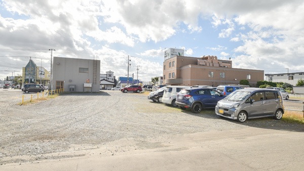 サツドラ薬局江別店の駐車場