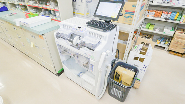 ナカジマ薬局　桑園店の調剤器具