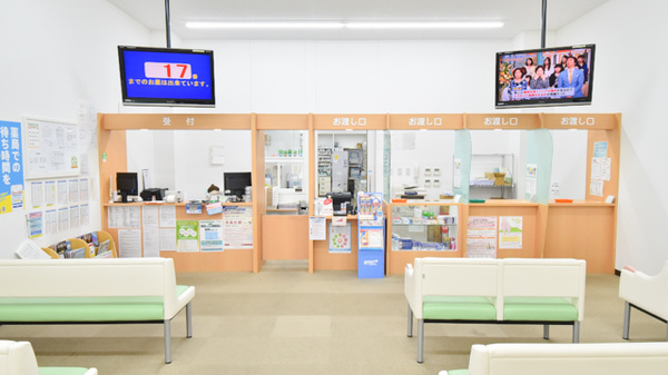 サツドラ薬局　麻生北40条店の受付/カウンター