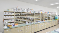 サツドラ薬局　曙店の薬棚