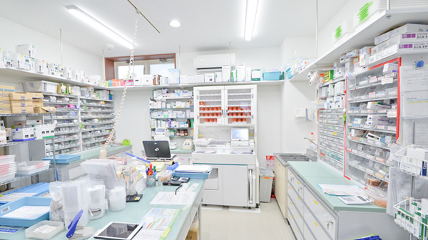ナカジマ薬局　旭ヶ丘店の調剤室
