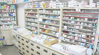 おもと薬局石川店の薬棚