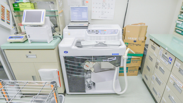 ナカジマ薬局　サンセイ川原店の調剤器具