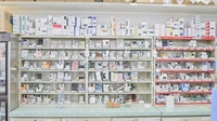 ナカジマ薬局　サンセイ本店の薬棚