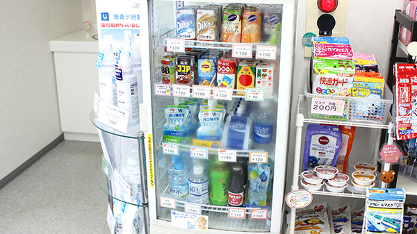 おもと薬局セカンド石川の飲食物