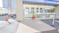 ナカジマ薬局　サンセイ中央店の入口