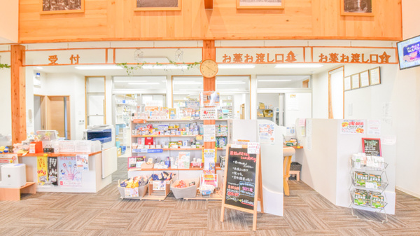 ナカジマ薬局　しもかわ店の受付/カウンター