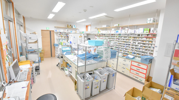 ナカジマ薬局　しもかわ店の調剤室