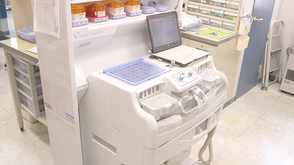 こじま薬局の調剤器具