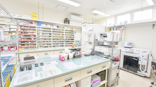 ナカジマ薬局　啓北店の調剤室