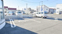 ナカジマ薬局　啓北店の駐車場