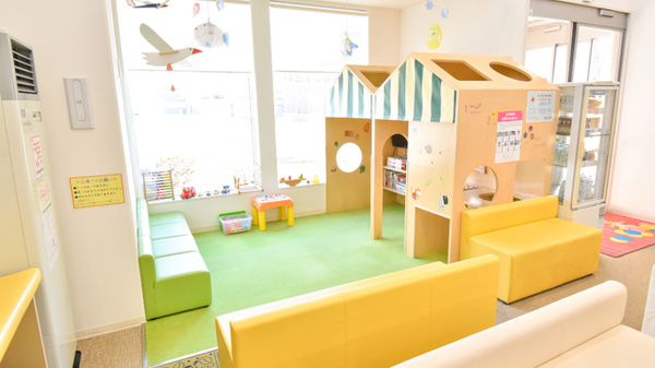 ナカジマ薬局　西25条店のキッズ用設備