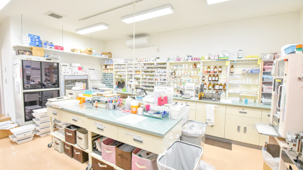 ナカジマ薬局　西25条店の調剤室