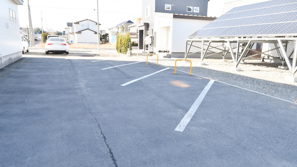 ナカジマ薬局　西25条店の駐車場