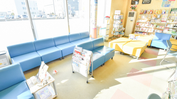 ナカジマ薬局　まごころ店の待合スペース