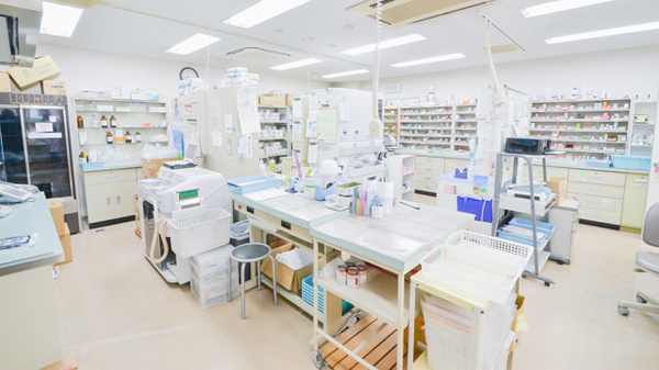 ナカジマ薬局　日赤前店の調剤室