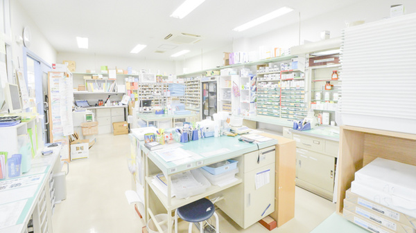 わかやぎ調剤薬局の調剤室