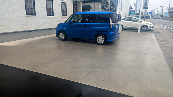 サン調剤薬局 ベイブリッジ店の駐車場