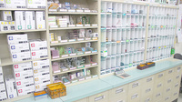 テック調剤薬局泉川店の薬棚