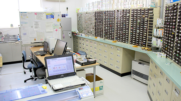 いとう薬局西滝店の調剤室