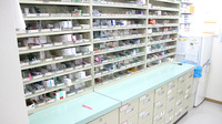 すずらん調剤薬局勝田店の薬棚
