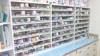すずらん調剤薬局石江店の薬棚
