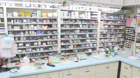 マエダ調剤薬局城西店の薬棚