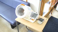 マエダ調剤薬局中野店の血圧計