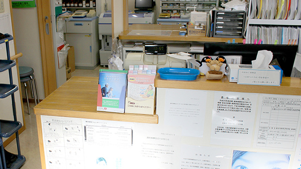 こずえ薬局若葉店の受付/カウンター
