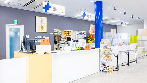 テルス薬局　弘前東の受付/カウンター