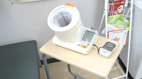 マエダ調剤薬局浜の町店の血圧計