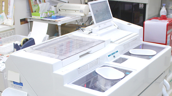 サンケア薬局 八戸駅前店の調剤器具