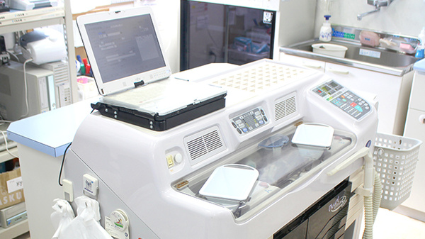 サンケア薬局 石堂店の調剤器具