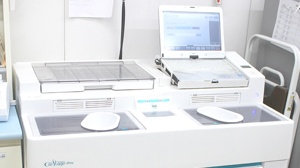 サンケア薬局 南類家店の調剤器具