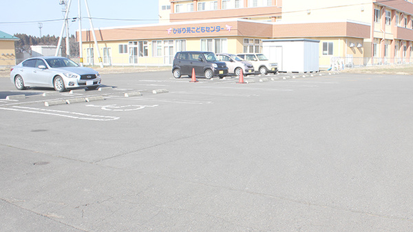 みさわ市民薬局の駐車場