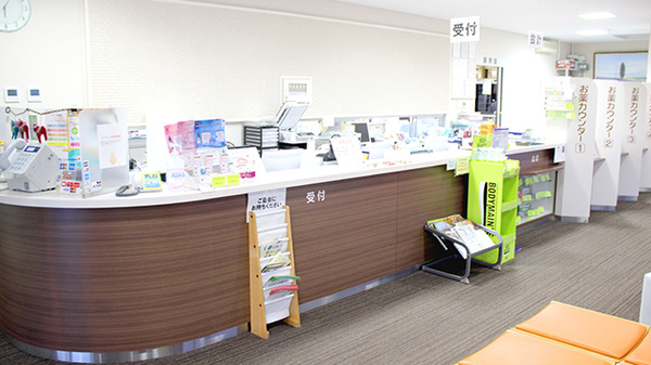 天馬調剤薬局の受付/カウンター