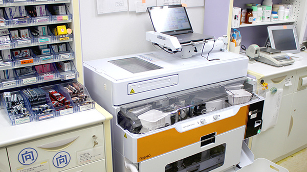 沖舘薬局新町店の調剤器具