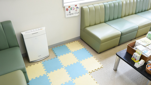 サカエ薬局　藤崎のキッズ用設備