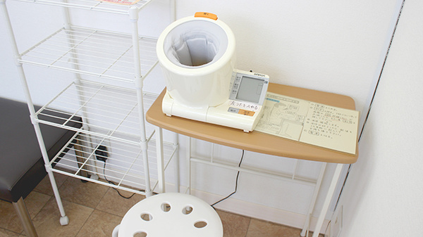 ファイン調剤薬局蔵館店の血圧計
