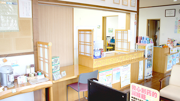 つるた調剤薬局中央店の受付/カウンター
