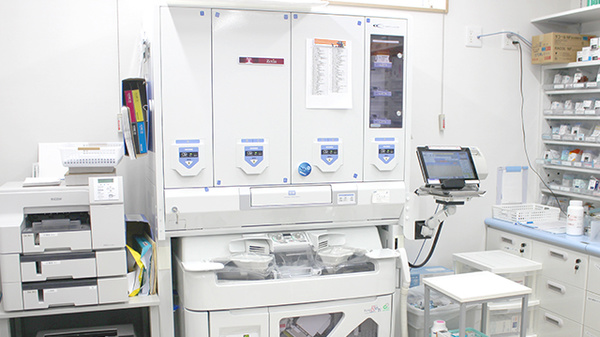 サンケアおいらせ薬局の調剤器具