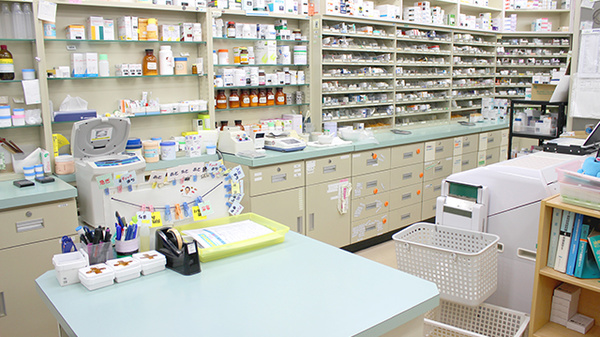サンケア薬局 県立久慈病院前店の調剤室