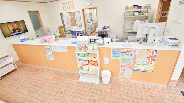 マリーン調剤薬局　本塩釜店の受付/カウンター