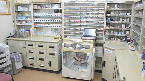 あさひ薬局の調剤室