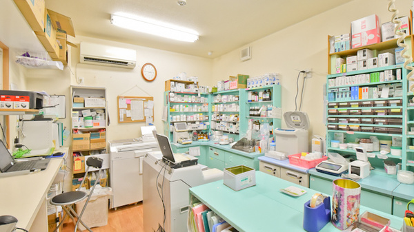 マリーン調剤薬局　落合店の調剤室