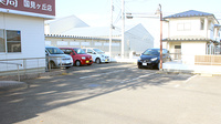 クルー薬局国見ヶ丘店の駐車場