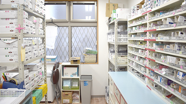 マリーン調剤薬局　福室店の調剤室