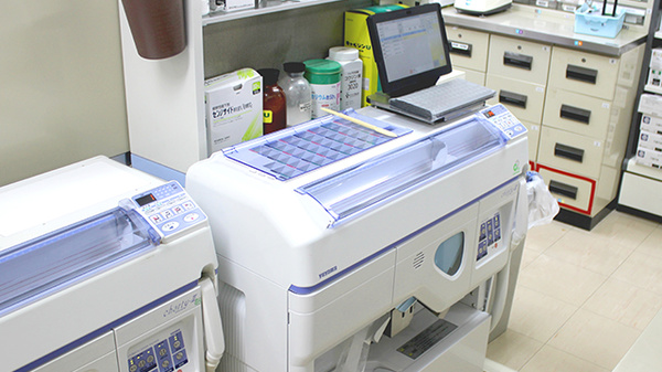 つばさ薬局若林店の調剤器具