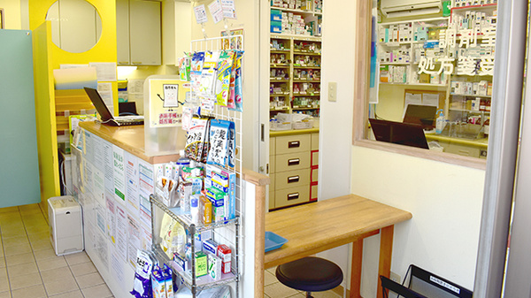 マリーン調剤薬局　桂島店の受付/カウンター